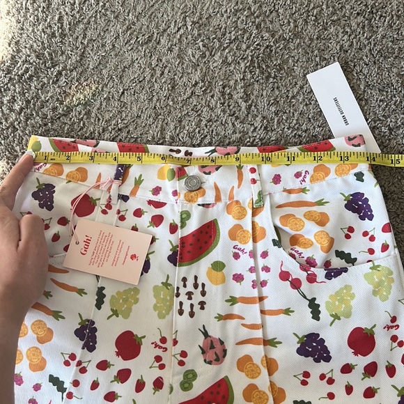 SOLD Lisa says gah farmers market pants jeans fruit print robyn - Picture 9 of 11